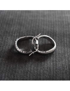 Earrings rings