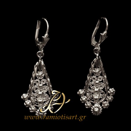 greek filigree earrings design from Euboean "giordani" jewel
