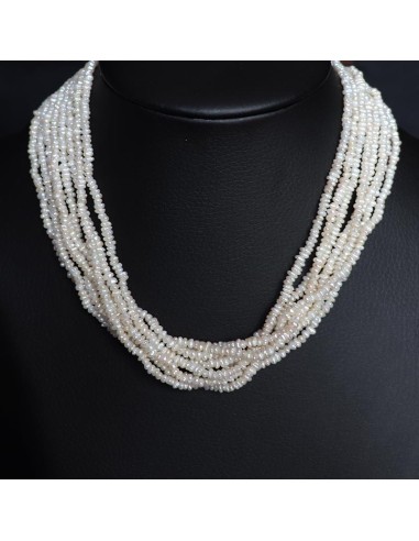 HANGING NECKLACE WITH PEARLS