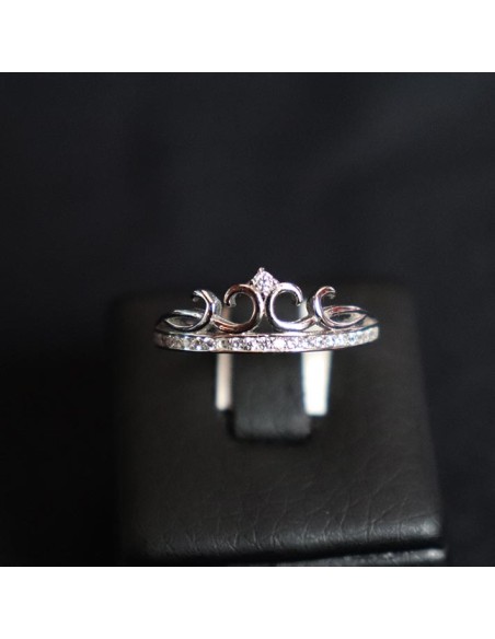 SILVER RING WITH CROWN