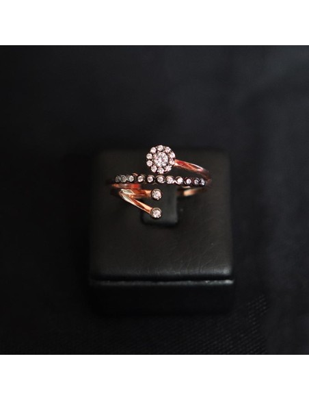RING WITH CUBIC ZIRCONIA