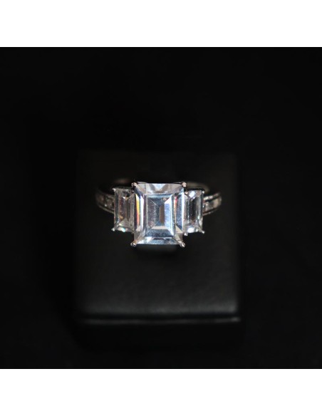 SILVER RING WITH CUBIC ZIRCONIA