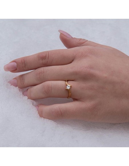 χρυσο μονοπετρο με πετρα ζιργκον