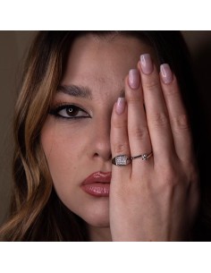 single stone ring with cubic zirconia stone