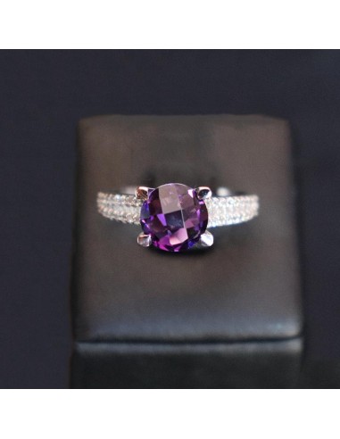 SINGLE STONE WITH AMETHYST