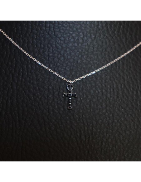 PENDANT WITH BLACK CUBIC ZIRCONIA
