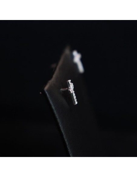 ΣΚΟΥΛΑΡΙΚΙΑ ΣΤΑΥΡΟΥΔΑΚΙΑ ΜΕ ΖΙΡΓΚΟΝ