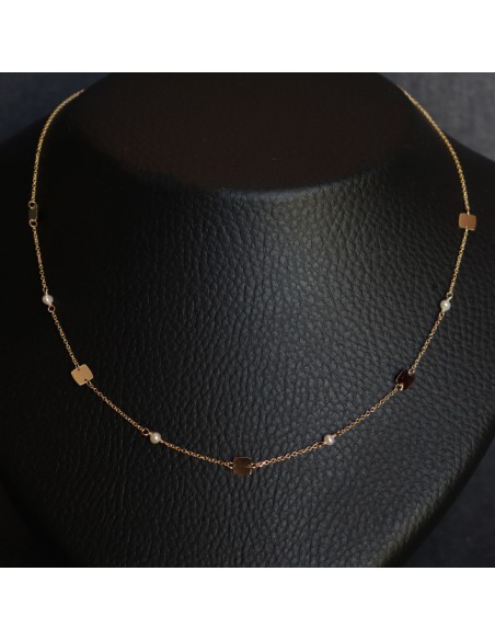 NECKLACE WITH PEARLS