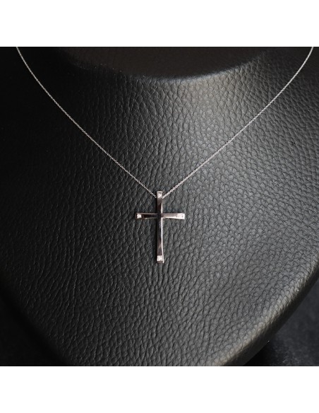CROSS WITH DIAMOND