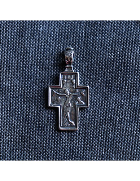SILVER CROSS WITH JESUS CHRIST