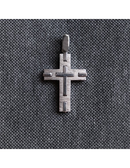 MEN'S SILVER CROSS