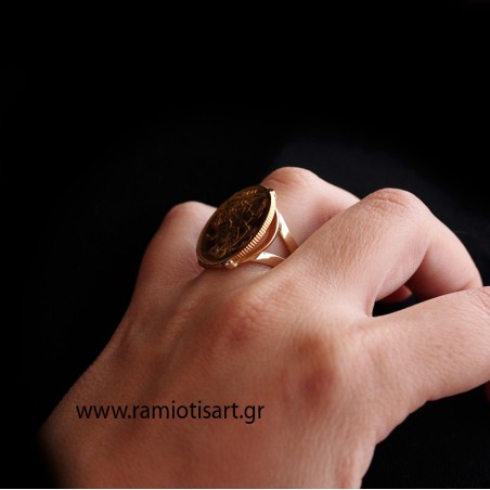 Sovereign ring gold