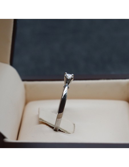 BRILLIANT RING