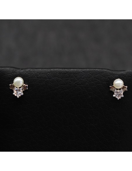 EARRINGS WITH PEARLS AND ZIRCONS