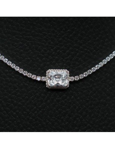 NECKLACE WITH ZIRCONIA