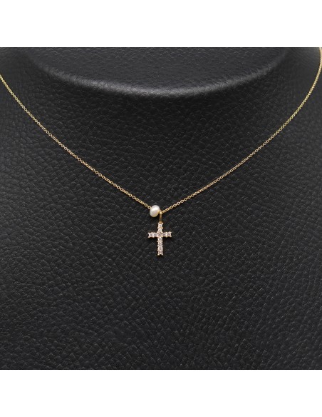 CROSS WITH CHAIN AND PEARL