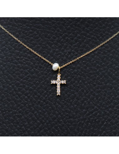 CROSS WITH CHAIN AND PEARL