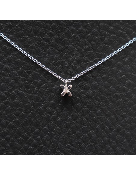 NECKLACE WITH BRIGIAN