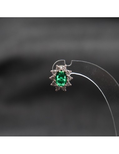 SILVER EARRINGS WITH GREEN ZIRCON