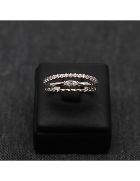 SILVER RING WITH ZIRCONIA