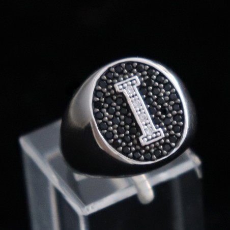 δαχτυλιδι chevalier σε ασημι με μονογραμμα Ι