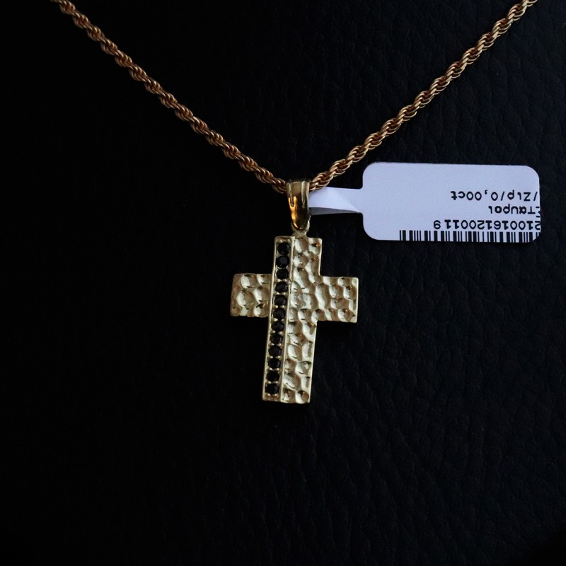 necklace gilded with cubic zirconia stones