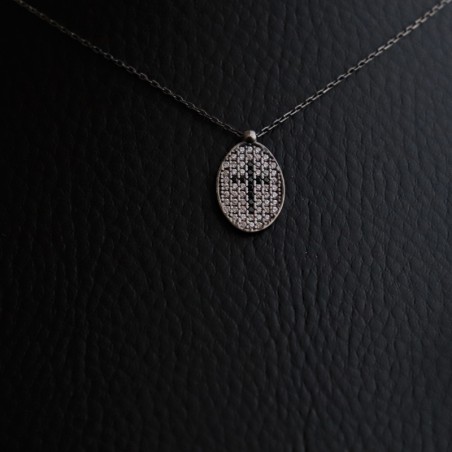 κολιε σταυρος οβαλ με ζιργκον